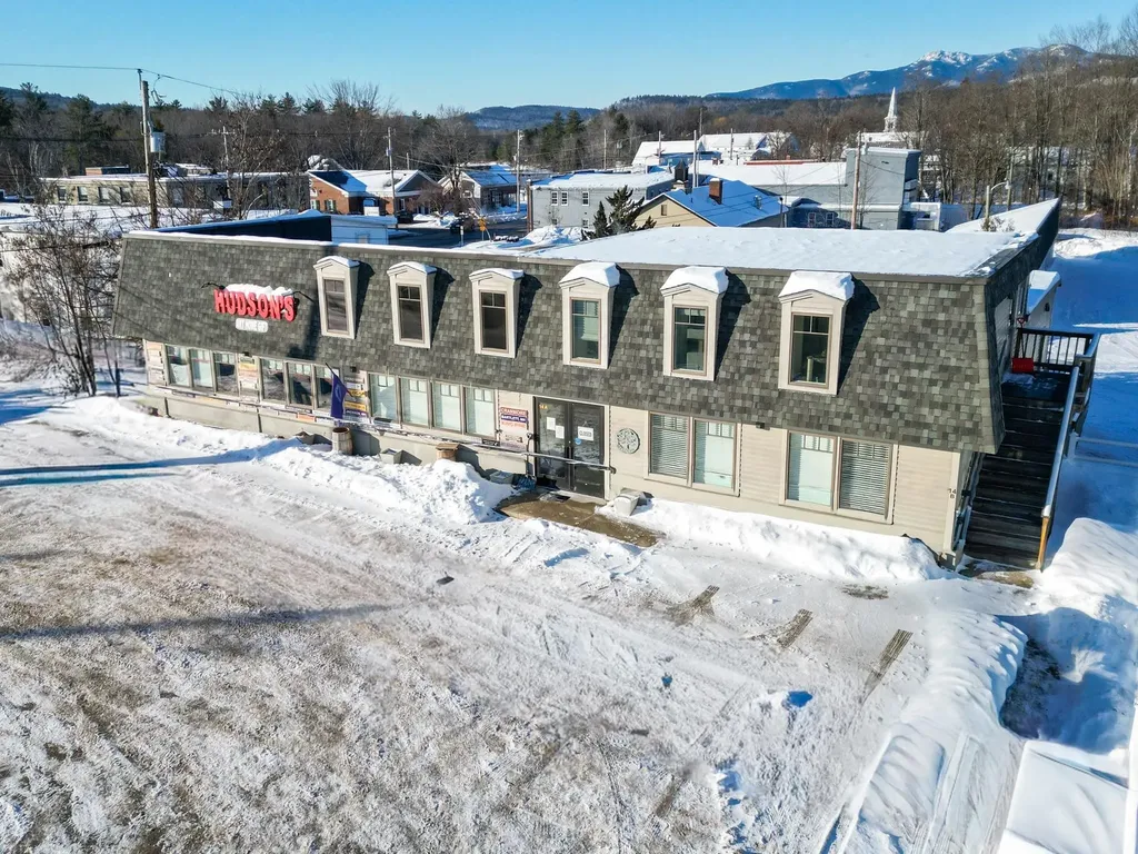 14 Washington Street Conway NH 03818