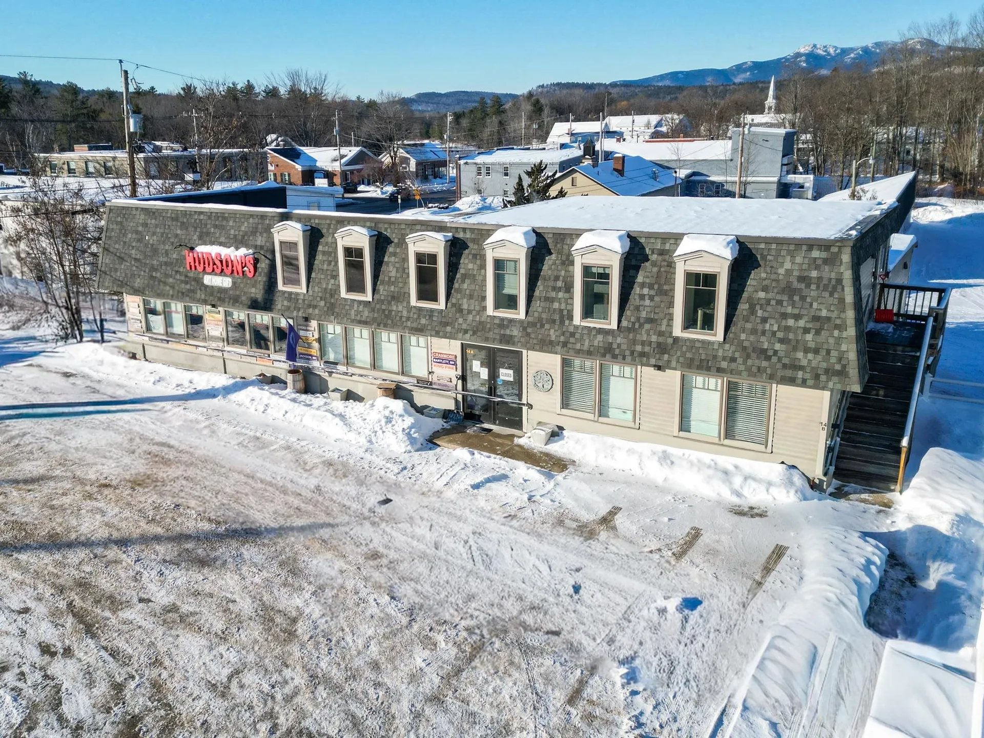 14 Washington Street Conway NH 03818