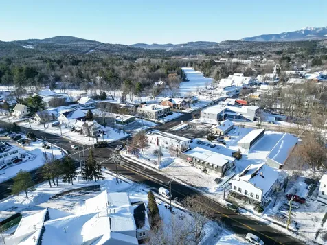 14 Washington Street Conway NH 03818