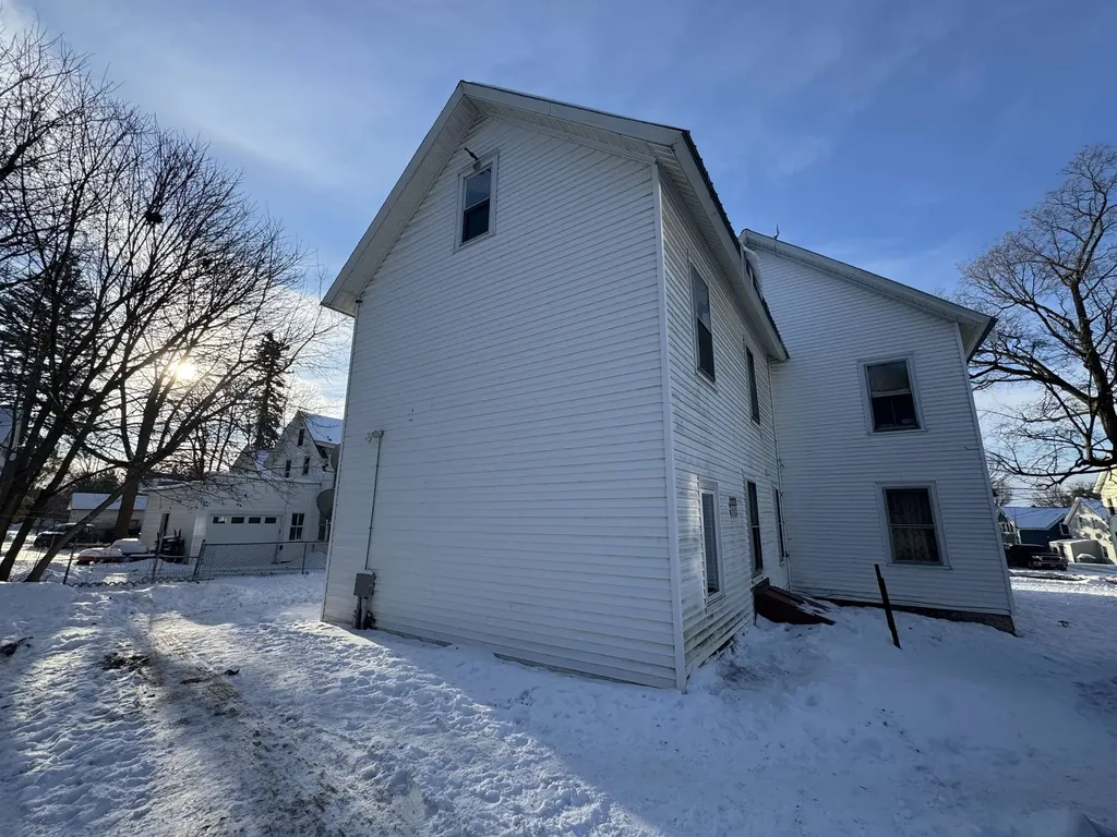 9 High Street St. Albans City VT 05478