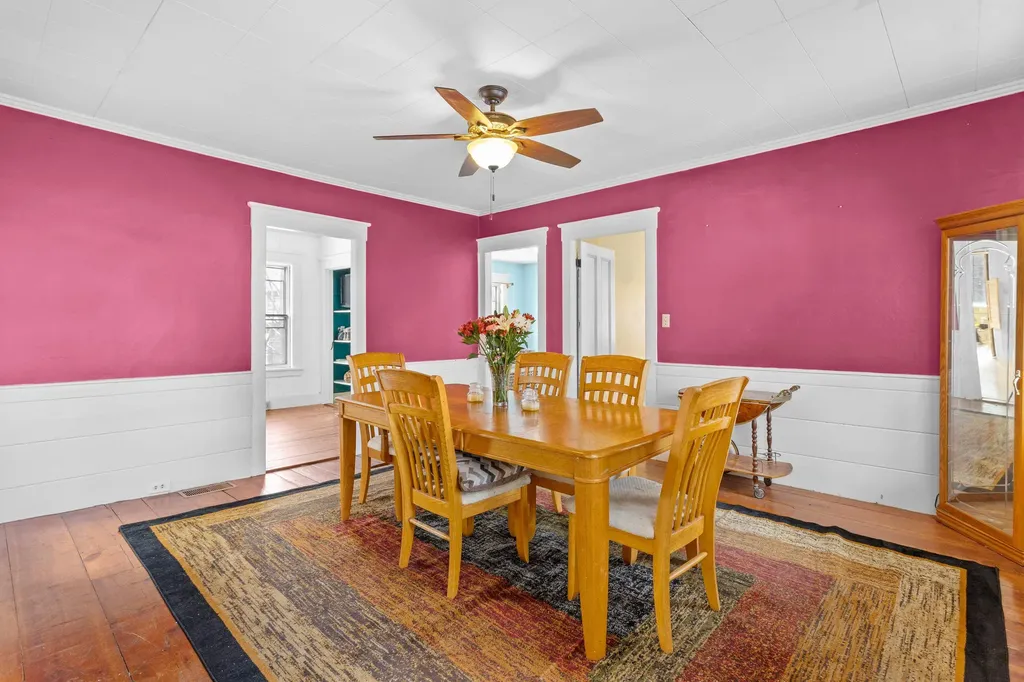 12 S Mast Street Goffstown NH 03045