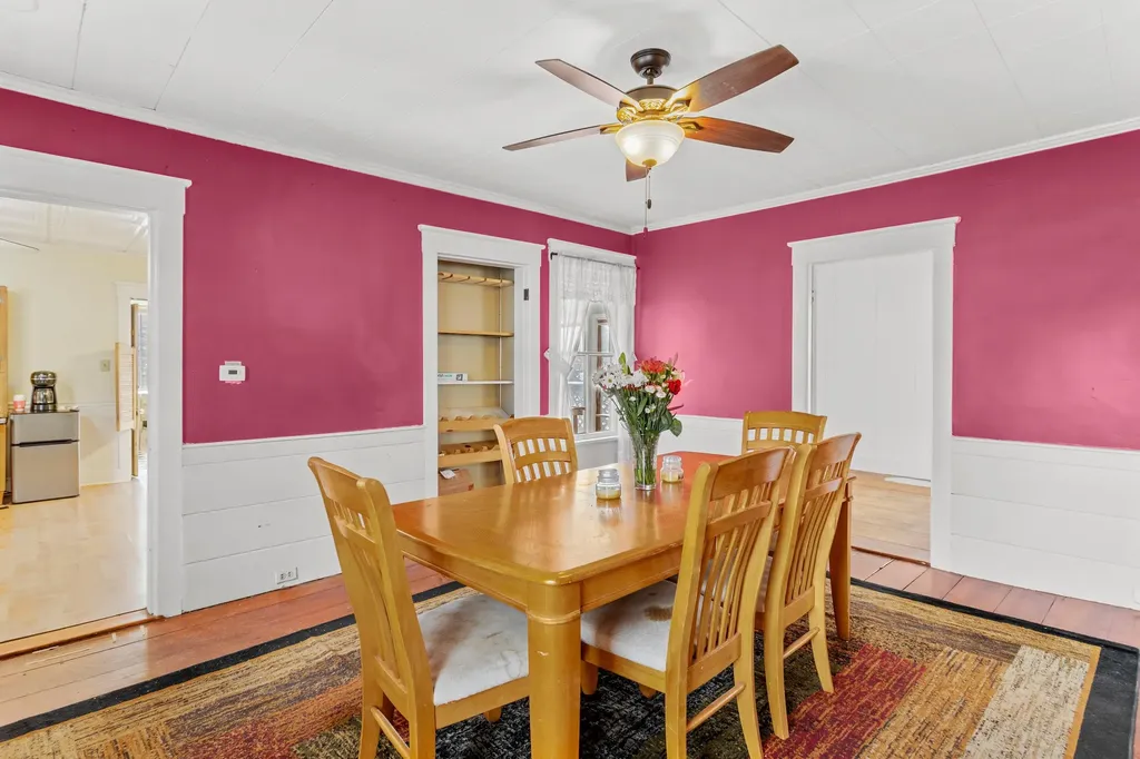 12 S Mast Street Goffstown NH 03045