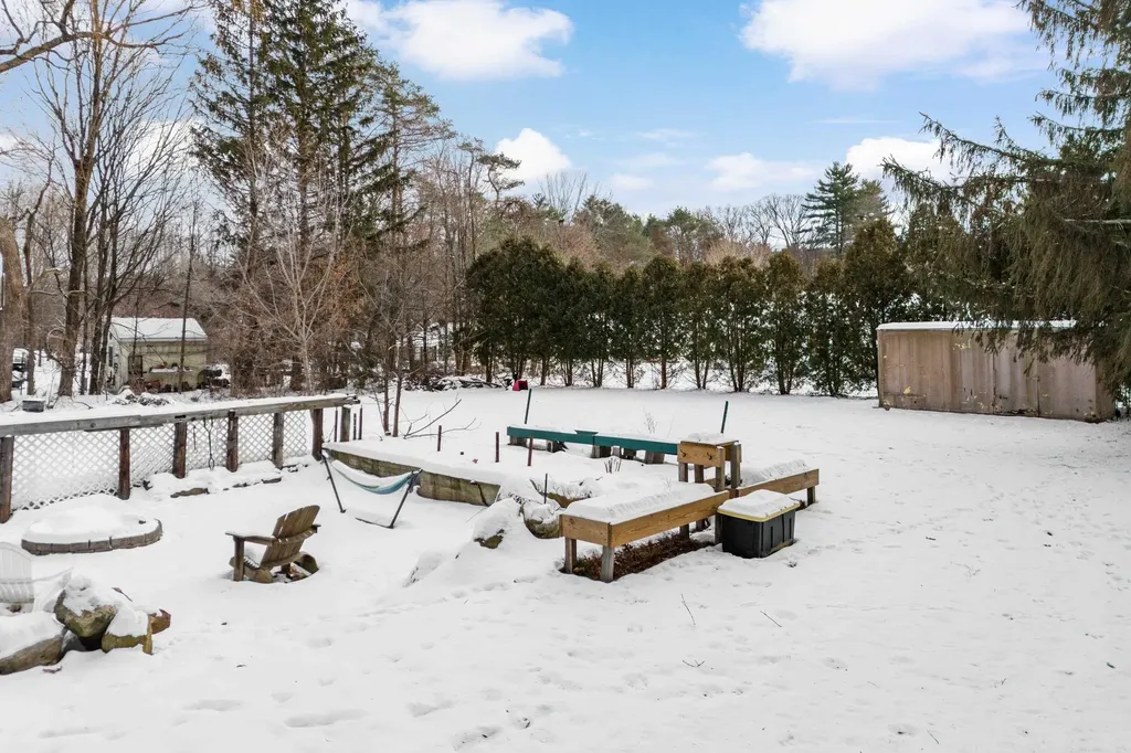 12 S Mast Street Goffstown NH 03045