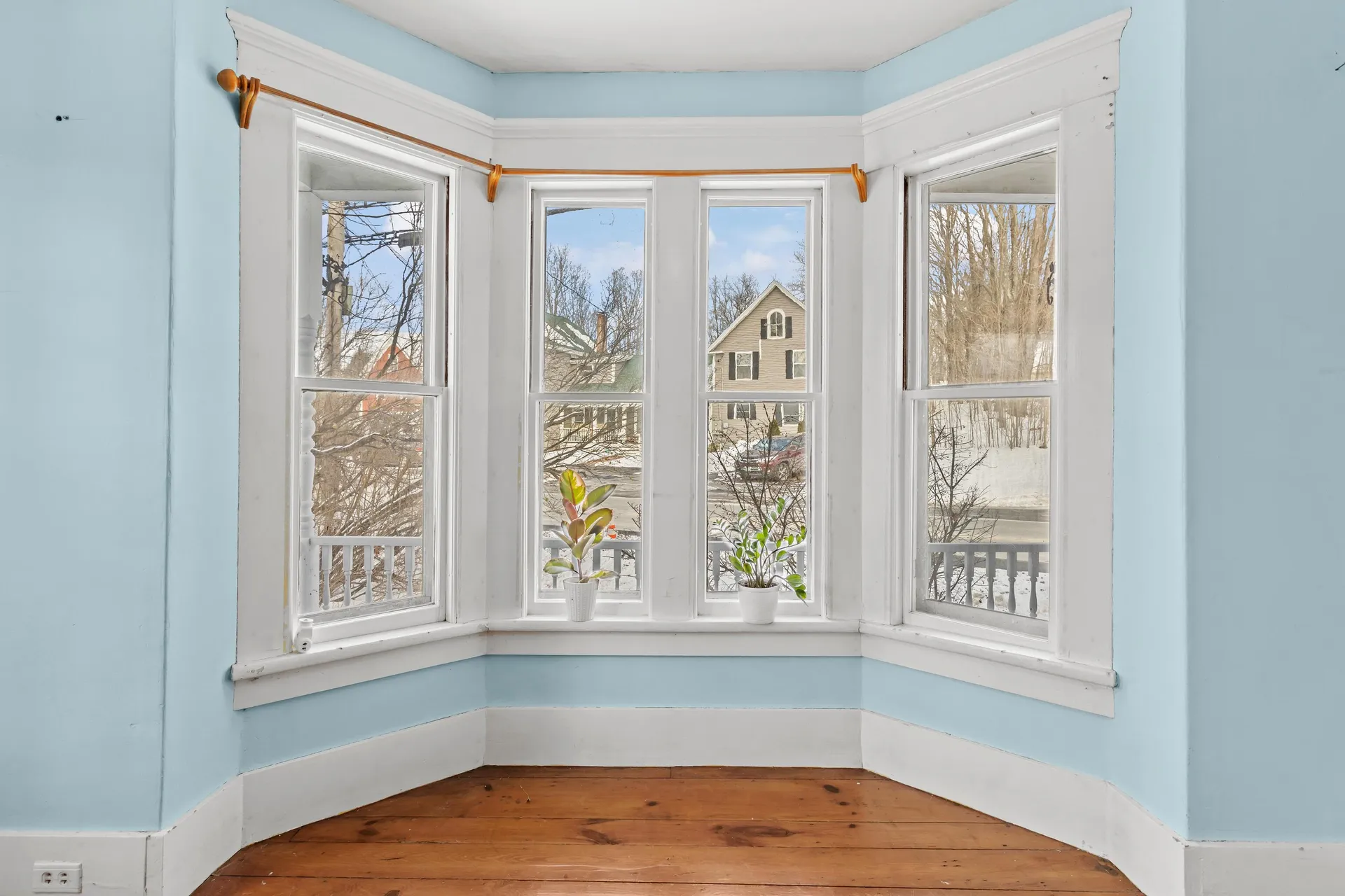 12 S Mast Street Goffstown NH 03045