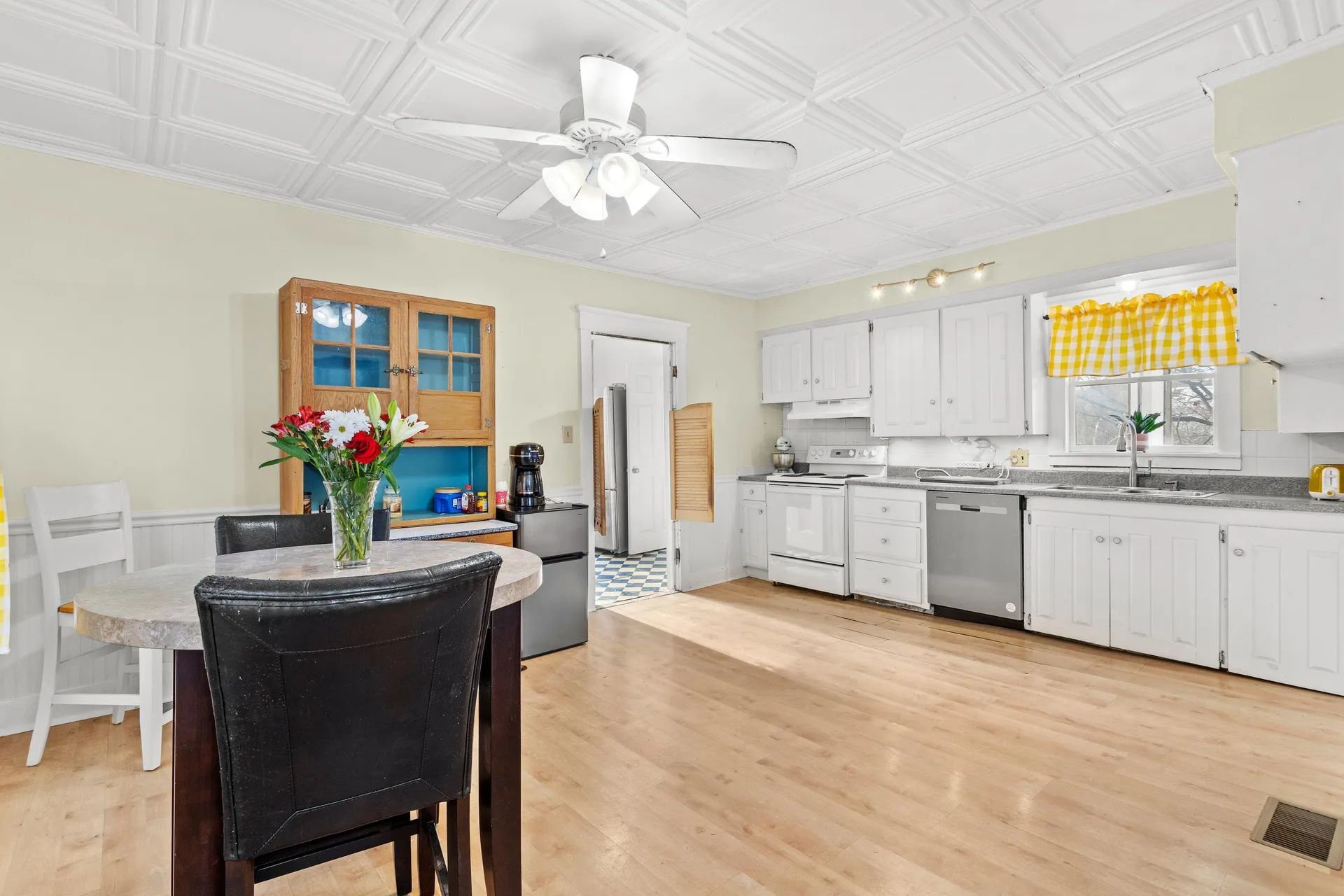 12 S Mast Street Goffstown NH 03045