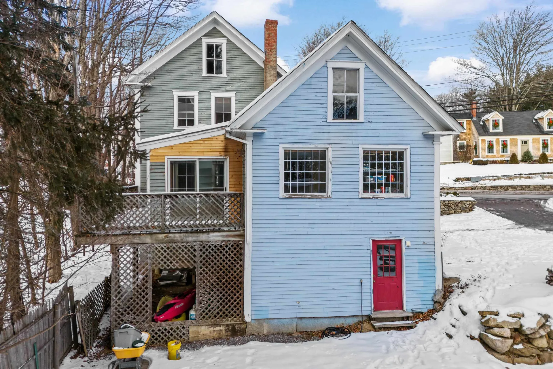 12 S Mast Street Goffstown NH 03045