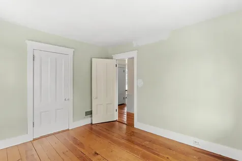 12 S Mast Street Goffstown NH 03045