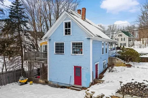 12 S Mast Street Goffstown NH 03045
