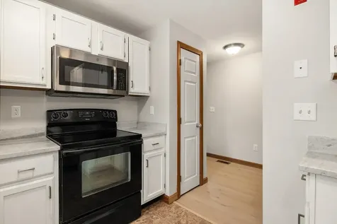 3 Montrose Drive Stratham NH 03885