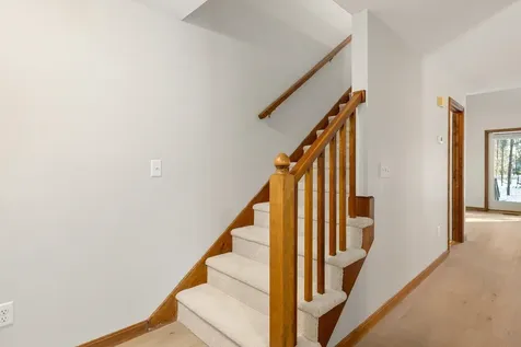 3 Montrose Drive Stratham NH 03885