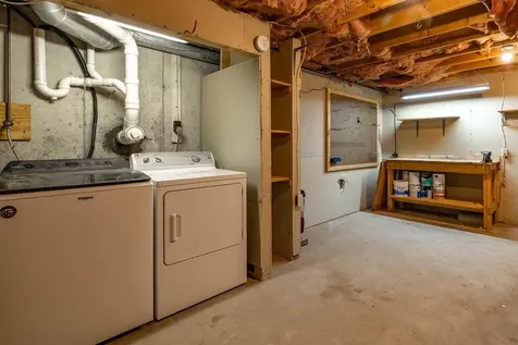 3 Montrose Drive Stratham NH 03885