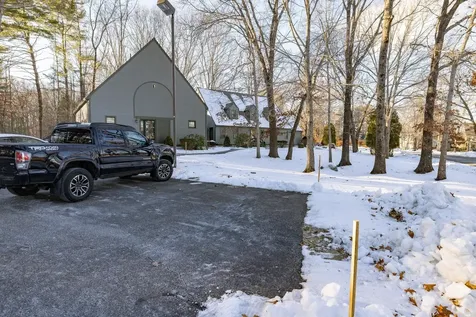 3 Montrose Drive Stratham NH 03885