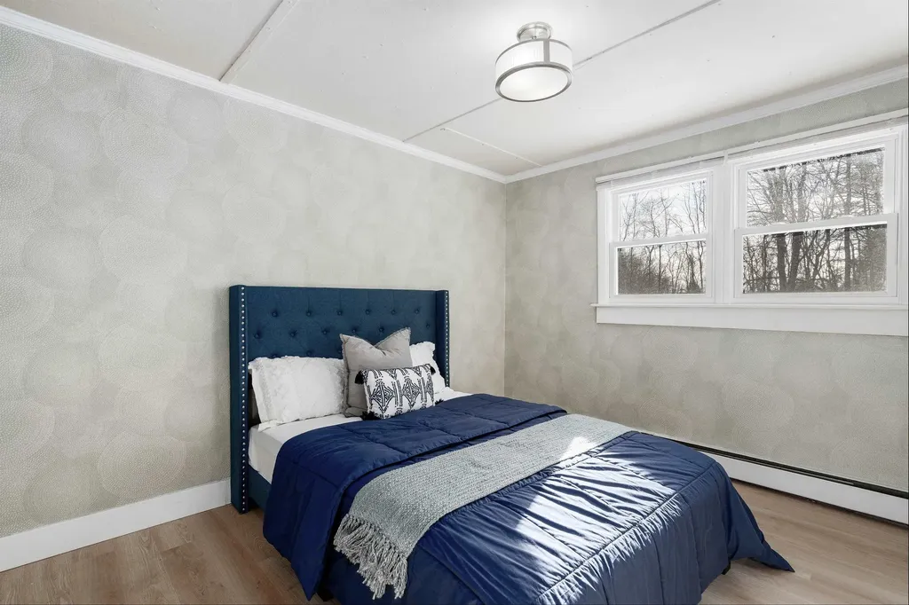 1639 Main Street Dublin NH 03444