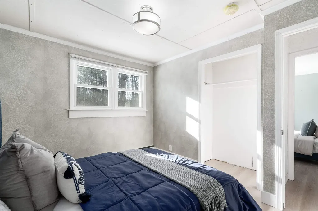 1639 Main Street Dublin NH 03444