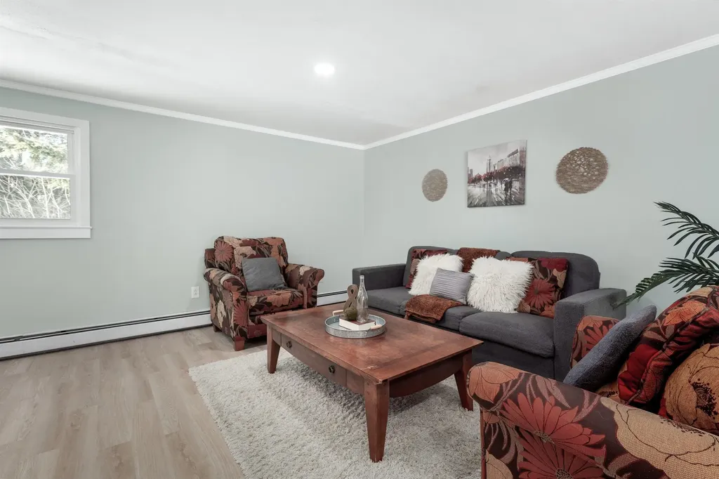 1639 Main Street Dublin NH 03444