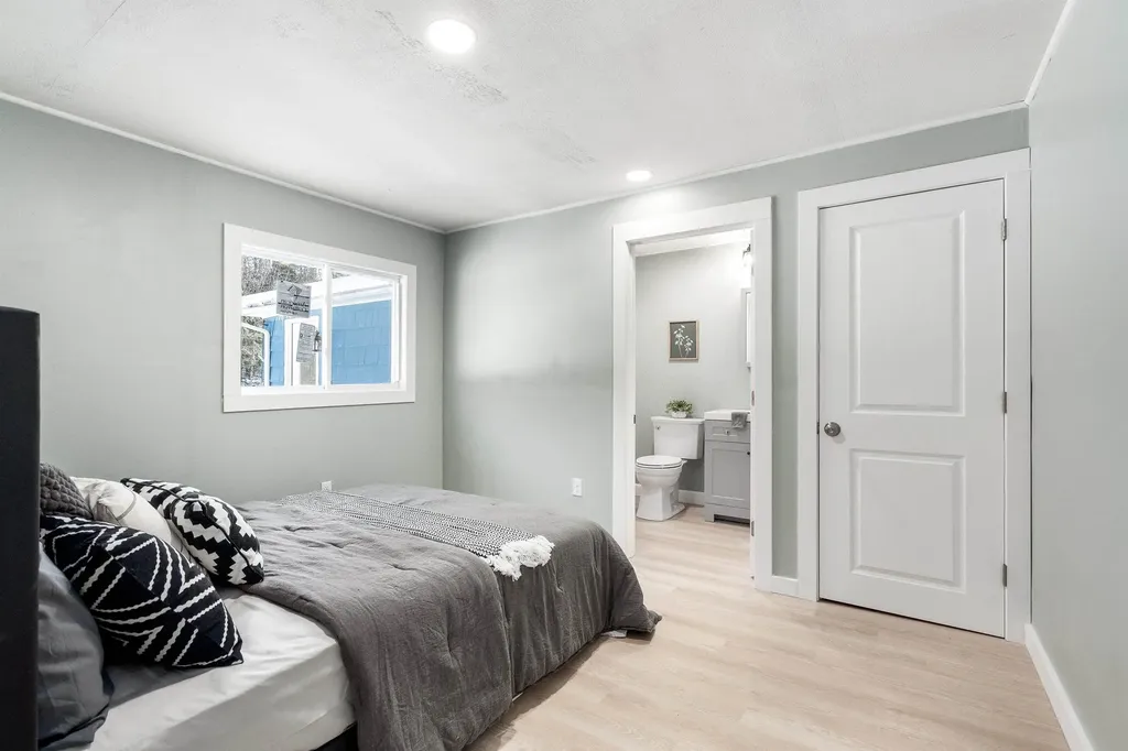 1639 Main Street Dublin NH 03444