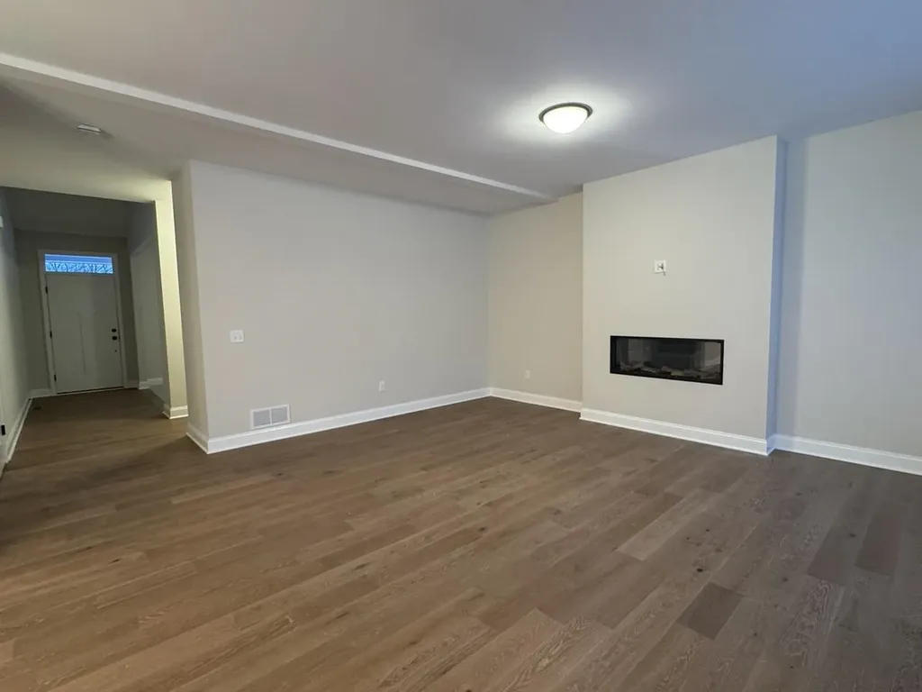19 Daniel Drive South Burlington VT 05403