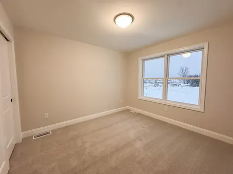 19 Daniel Drive South Burlington VT 05403