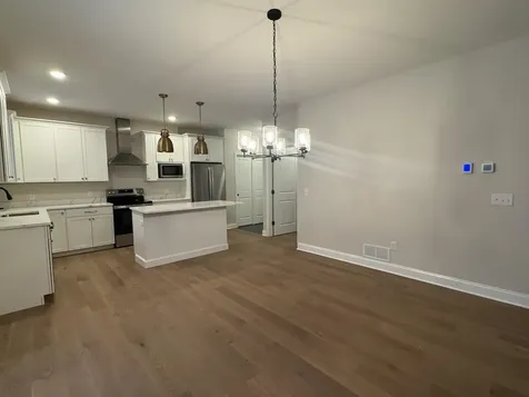 19 Daniel Drive South Burlington VT 05403