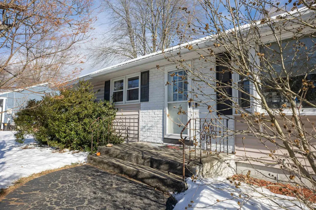 75 Huntington Avenue Manchester NH 03109