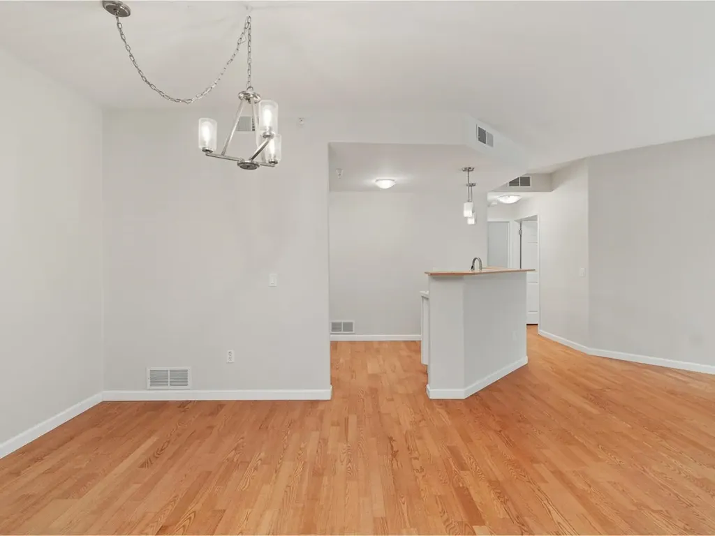 99 Eldredge Street South Burlington VT 05403