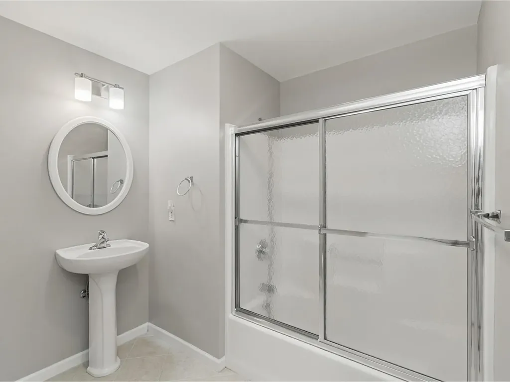 99 Eldredge Street South Burlington VT 05403