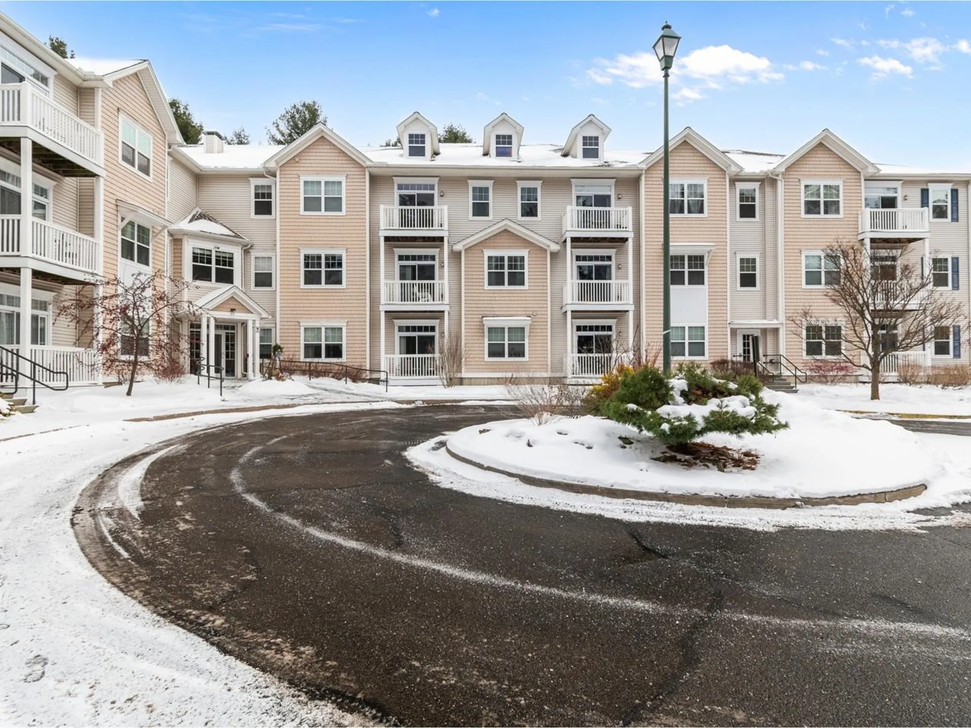 99 Eldredge Street South Burlington VT 05403