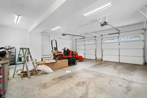 78 Back Road Danville NH 03819