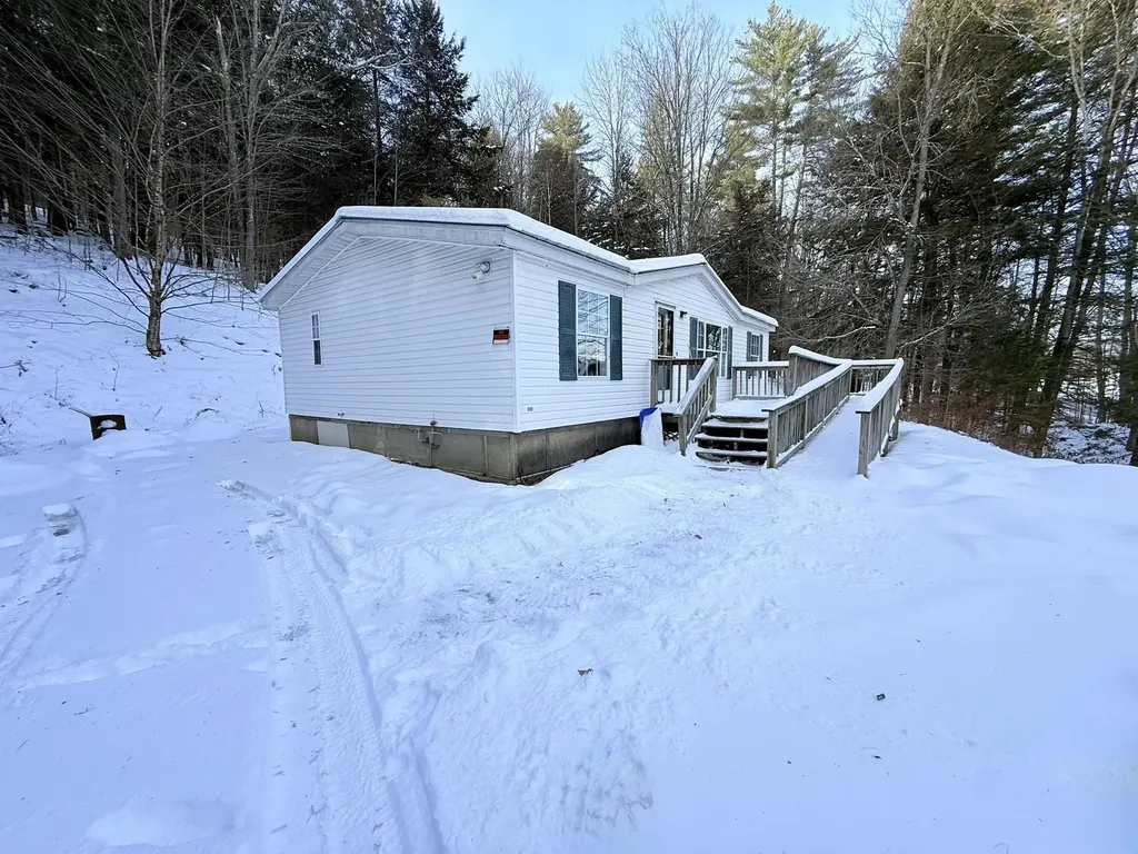 6120 Vermont Route 106 Weathersfield VT 05151