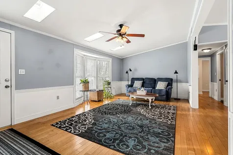 17 Lilac Court Raymond NH 03077
