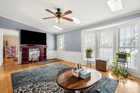 17 Lilac Court Raymond NH 03077
