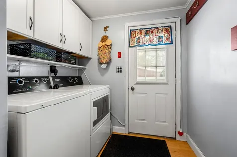 17 Lilac Court Raymond NH 03077