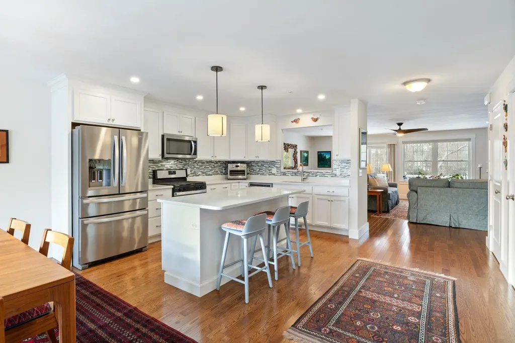 69 Main Street Exeter NH 03883