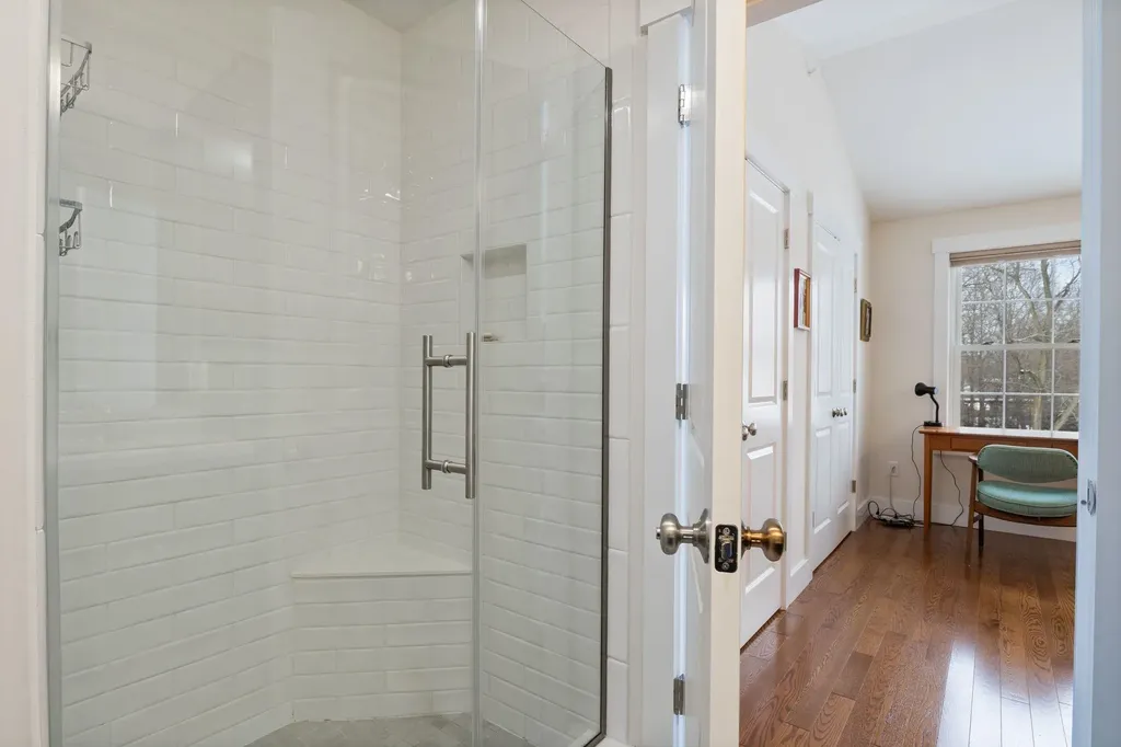 69 Main Street Exeter NH 03883