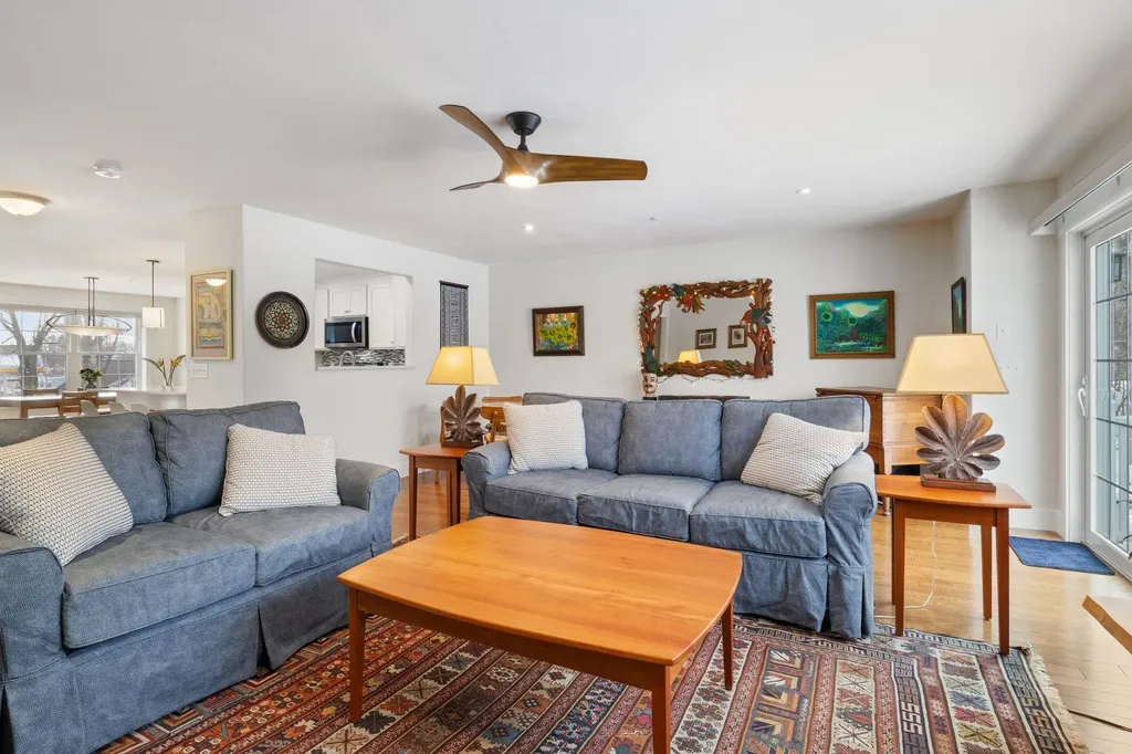 69 Main Street Exeter NH 03883