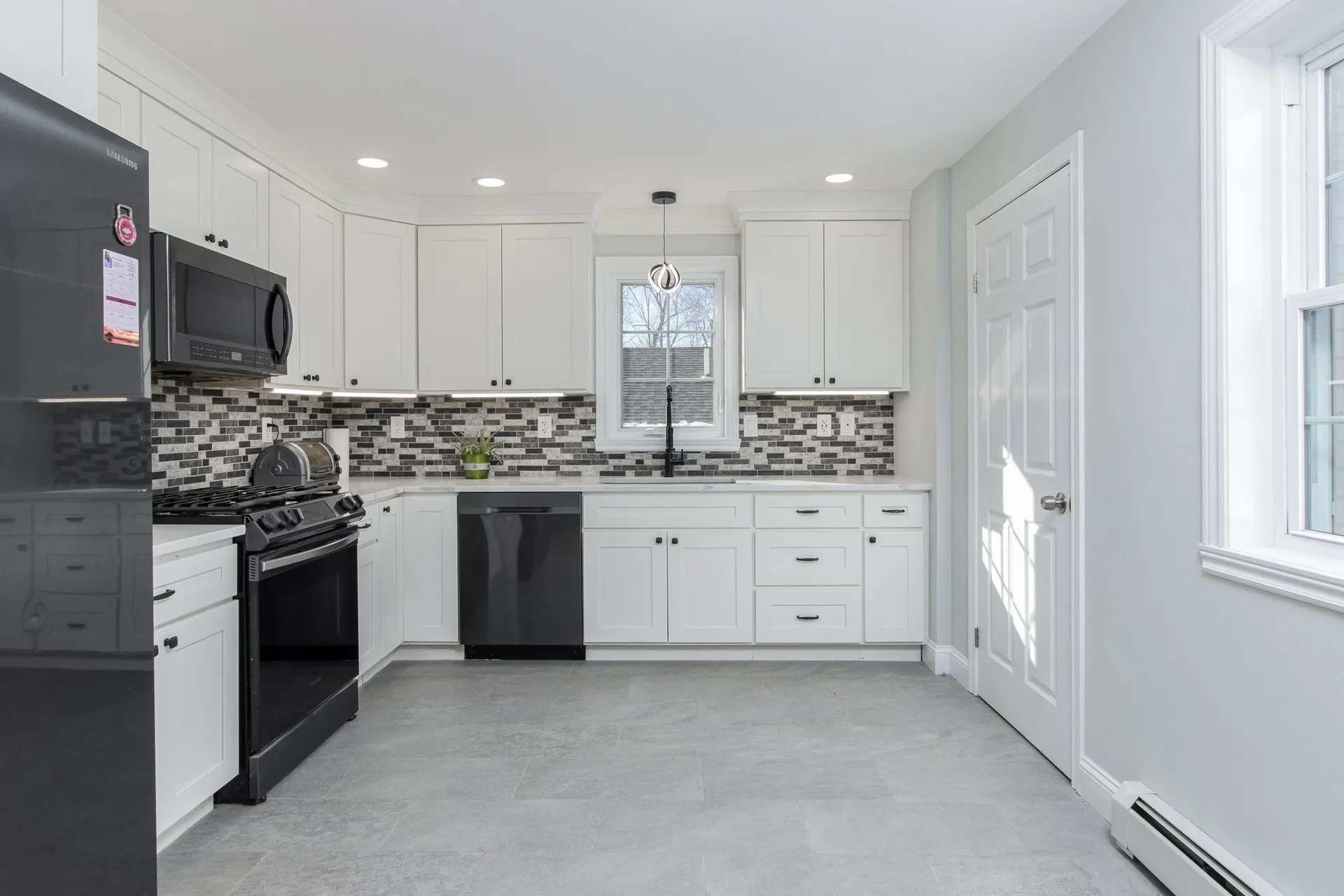17 Trues Parkway Sandown NH 03873