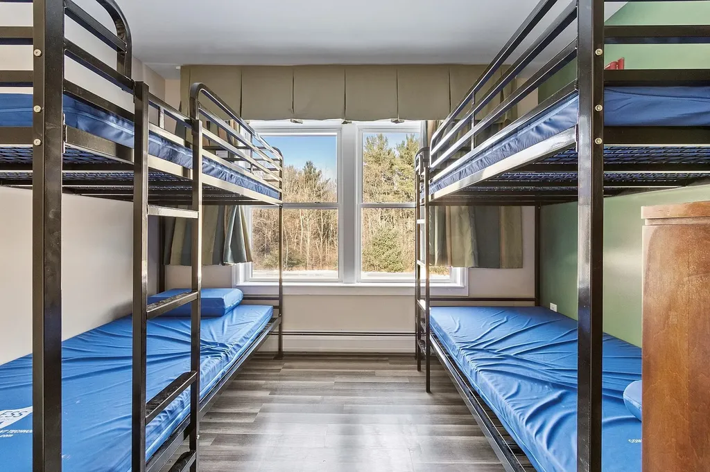 85 Pierce Road Fitzwilliam NH 03447