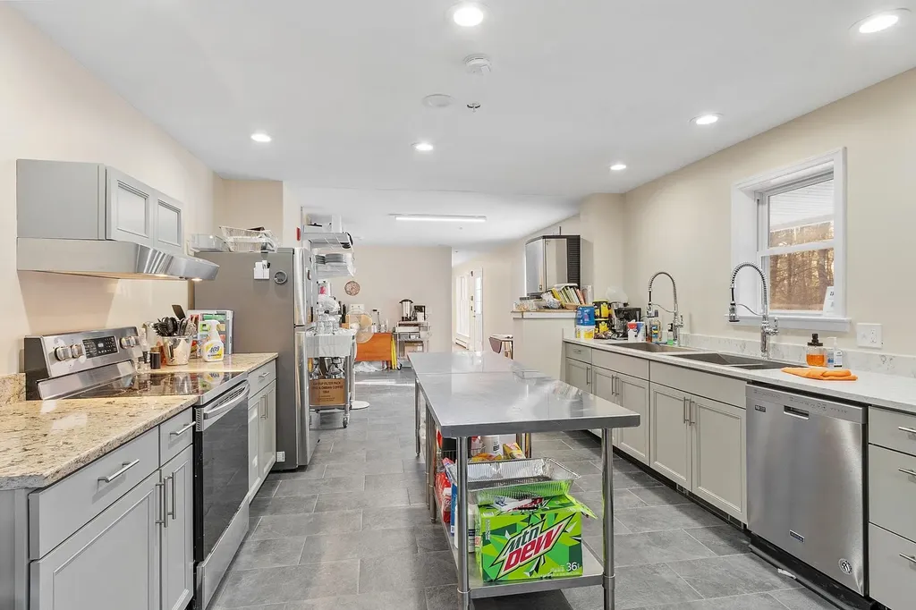 85 Pierce Road Fitzwilliam NH 03447