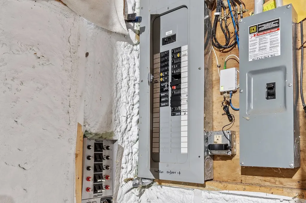 85 Pierce Road Fitzwilliam NH 03447