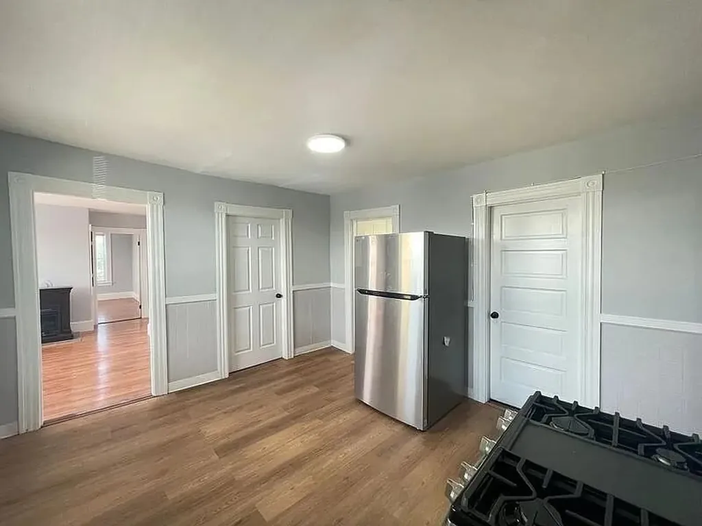 231 Laurel Street Manchester NH 03103