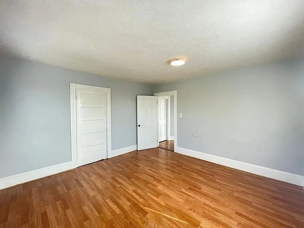 231 Laurel Street Manchester NH 03103