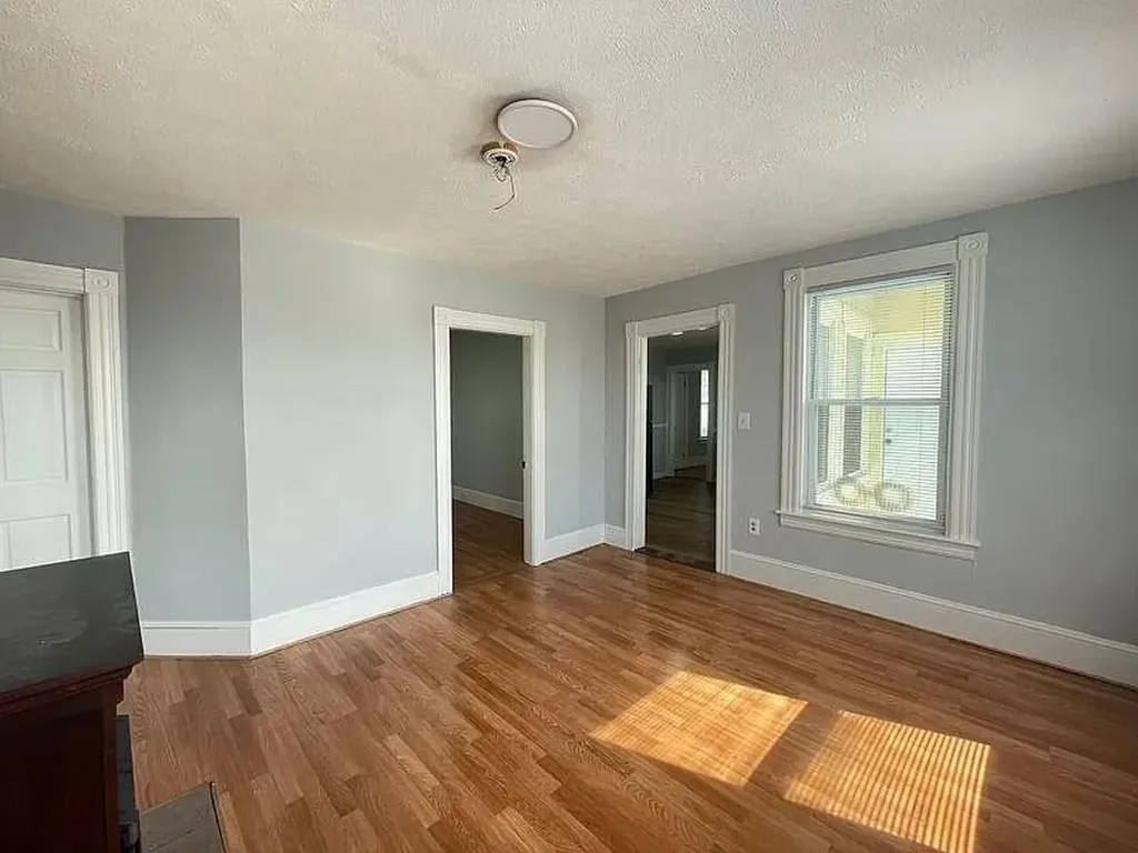 231 Laurel Street Manchester NH 03103