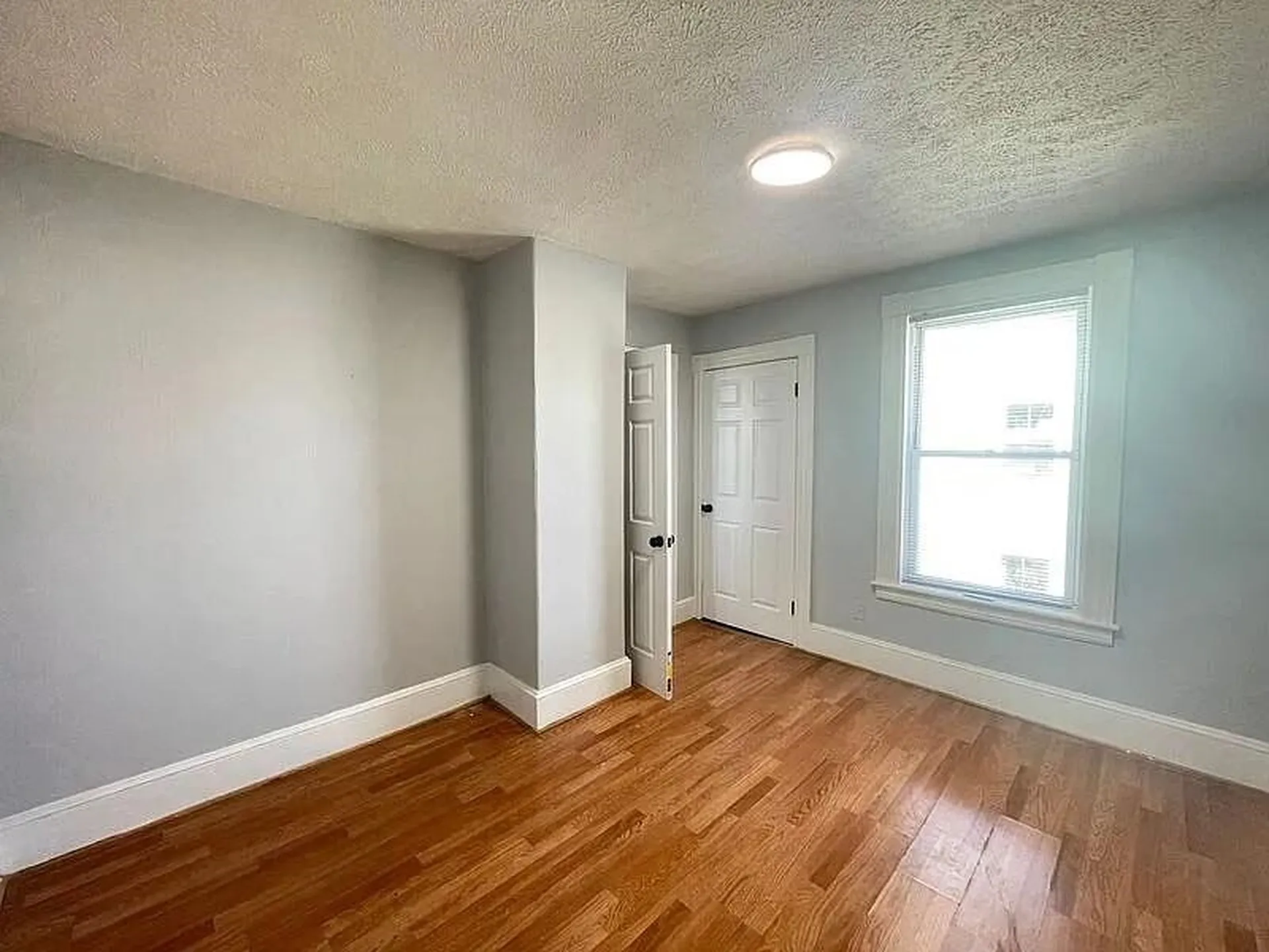 231 Laurel Street Manchester NH 03103
