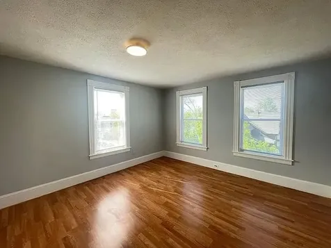 231 Laurel Street Manchester NH 03103