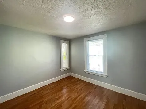 231 Laurel Street Manchester NH 03103