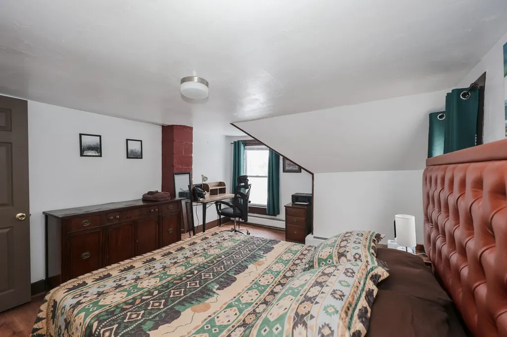 3 Webster Street Plymouth NH 03264