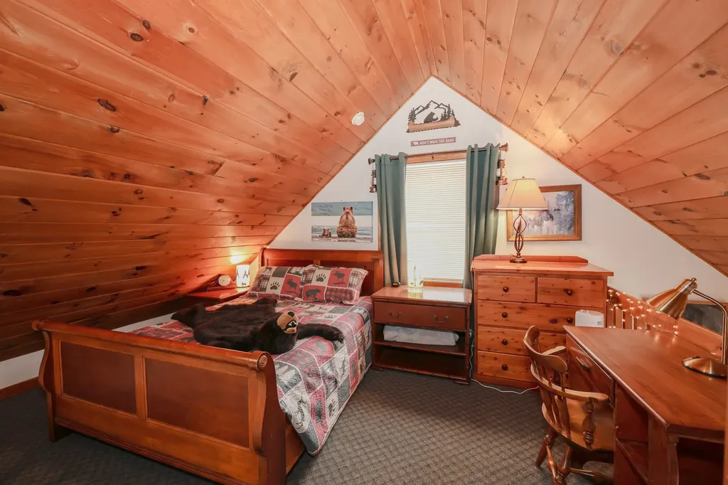 3 Webster Street Plymouth NH 03264