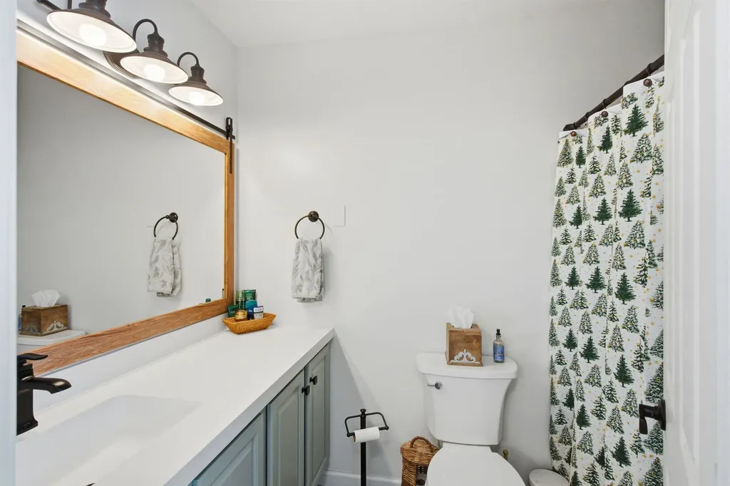 217 Airport Road Haverhill NH 03774