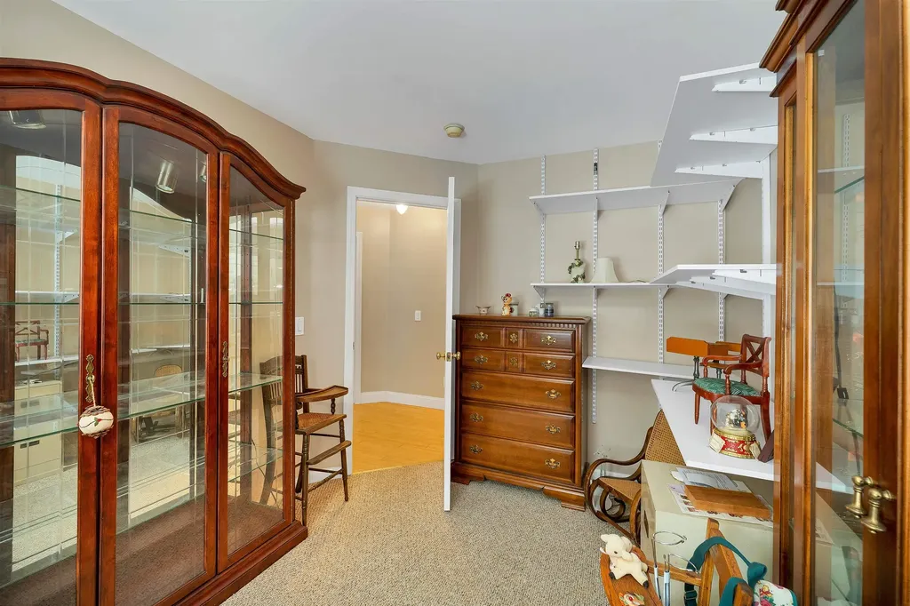 156 Trotting Track Road Wolfeboro NH 03894