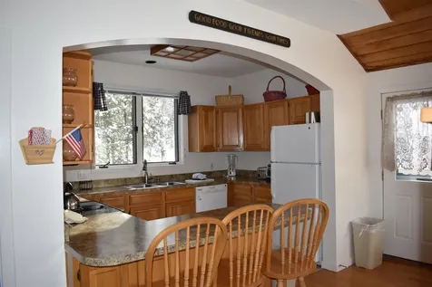 9 Trailside Executive 9 Cambridge VT 05464
